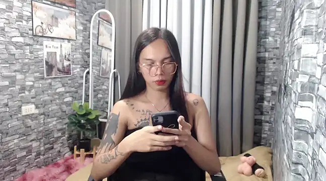 Snapshot of LOVELYMAYUMIE chatting on 03/02/25, 02:00 LOVELYMAYUMIE online show from 03/02/25, 02:00