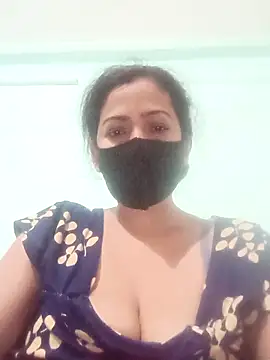 Snapshot of sexyqueen558 chatting on 02/22/26, 07:34 sexyqueen558 online show from 02/22/26, 07:34