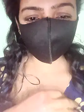 Snapshot of sexyqueen558 chatting on 03/01/26, 05:04 sexyqueen558 online show from 03/01/26, 05:04