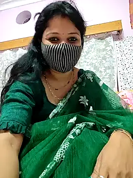 Priyaji7575 online show from 02/22/26, 11:09