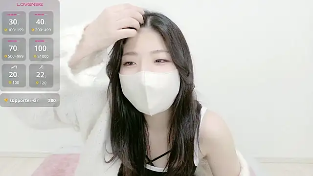 Snapshot of RIN_ch_00 chatting on 03/03/26, 11:27 RIN ch 00 online show from 03/03/26, 11:27