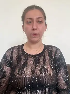 dalia0710 online show from 03/13/26, 12:56