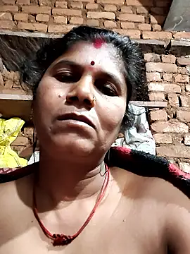 Snapshot of Hot_di97 chatting on 02/05/26, 07:40 Hot di97 online show from 02/05/26, 07:40