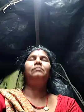 Snapshot of Hot_di97 chatting on 02/27/26, 09:59 Hot di97 online show from 02/27/26, 09:59