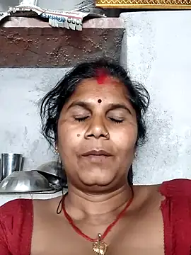 Hot di97 online show from 04/02/26, 05:10