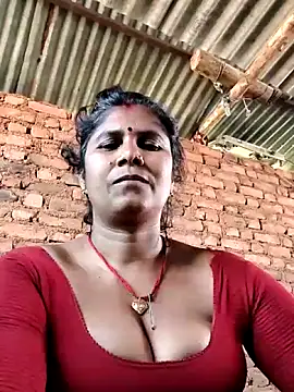 Hot di97 online show from 04/05/26, 02:42