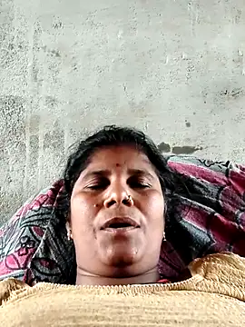 Snapshot of Hot_di97 chatting on 05/15/26, 11:56 Hot di97 online show from 05/15/26, 11:56