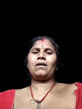 Snapshot of Hot_di97 chatting on 05/18/26, 03:07 Hot di97 online show from 05/18/26, 03:07