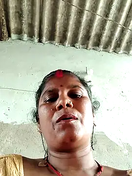 Snapshot of Hot_di97 chatting on 06/25/26, 05:12 Hot di97 online show from 06/25/26, 05:12