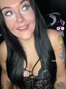 Miss CurvesXXX online show from 06/18/26, 10:36