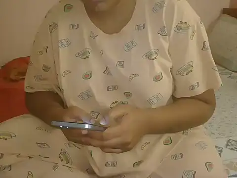 Snapshot of SASSY_AANNUU chatting on 07/12/26, 08:22 SASSY AANNUU online show from 07/12/26, 08:22