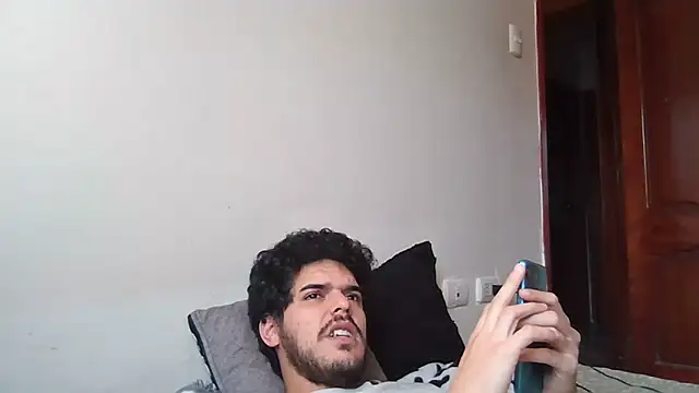 Snapshot of mindymiaw chatting on 02/05/26, 07:18 mindymiaw online show from 02/05/26, 07:18