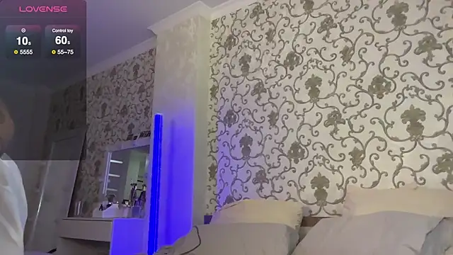 AngelAmelly online show from 01/13/26, 07:30