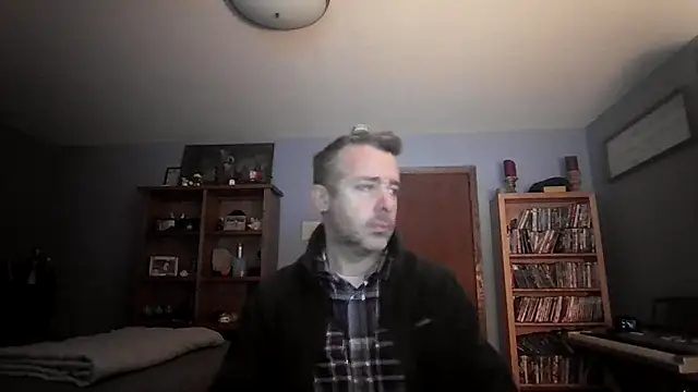 chrisw8140 online show from 02/22/26, 11:47