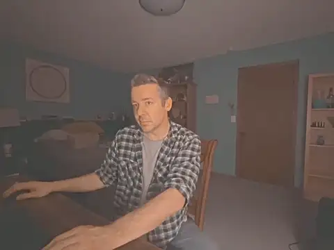 chrisw8140 online show from 06/01/26, 05:09