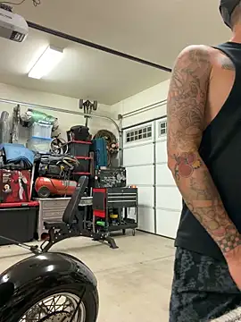 Snapshot of brngitdwn chatting on 03/21/26, 05:12 brngitdwn online show from 03/21/26, 05:12