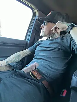 Snapshot of brngitdwn chatting on 03/27/26, 07:13 brngitdwn online show from 03/27/26, 07:13