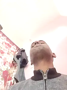 Snapshot of enjoy-you90 chatting on 01/12/26, 05:45 enjoy-you90 online show from 01/12/26, 05:45