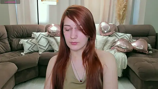 Snapshot of Polly_Sweet chatting on 02/20/26, 11:32 Polly Sweet online show from 02/20/26, 11:32