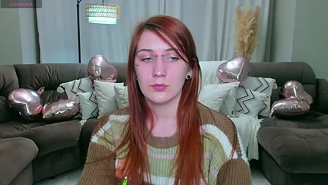 Snapshot of Polly_Sweet chatting on 03/03/26, 06:47 Polly Sweet online show from 03/03/26, 06:47