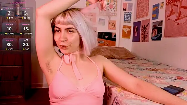 annieTinky0 online show from 02/11/26, 12:04