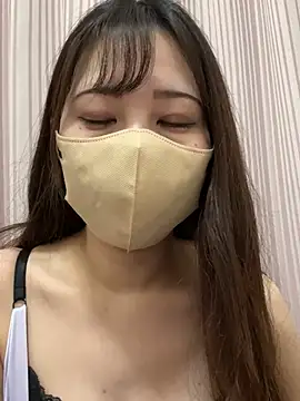 Snapshot of Runa_channel chatting on 01/12/26, 09:36 Runa channel online show from 01/12/26, 09:36