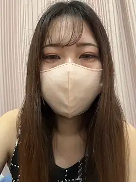 Snapshot of Runa_channel chatting on 02/20/26, 07:32 Runa channel online show from 02/20/26, 07:32