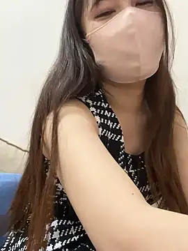 Snapshot of Runa_channel chatting on 02/24/26, 01:09 Runa channel online show from 02/24/26, 01:09