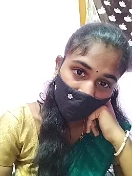 Tamil Hot RoyalQueen online show from 04/05/26, 02:31