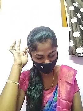 Tamil Hot RoyalQueen online show from 04/13/26, 01:49