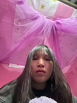 Charlotte-ee online show from 02/05/26, 08:52