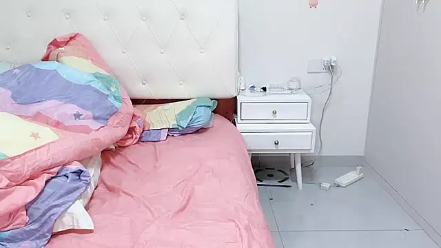 xixi 521 online show from 04/04/26, 12:35