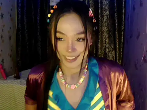 Snapshot of mariadeluxe chatting on 06/28/26, 02:17 mariadeluxe online show from 06/28/26, 02:17