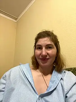 Snapshot of _Crystal_2 chatting on 01/18/26, 05:06 Crystal 2 online show from 01/18/26, 05:06