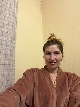 Snapshot of _Crystal_2 chatting on 02/08/26, 03:48 Crystal 2 online show from 02/08/26, 03:48