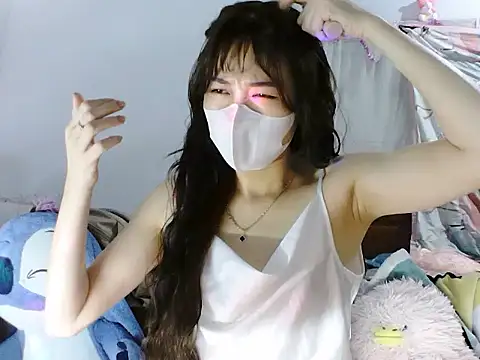 Snapshot of Onikimii chatting on 02/13/26, 04:47 Onikimii online show from 02/13/26, 04:47