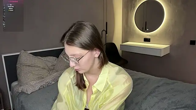 ChrisAmott online show from 04/10/26, 04:23