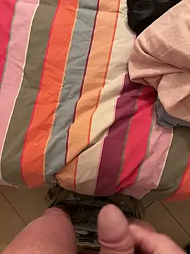 Snapshot of couple1508 chatting on 02/17/26, 02:46 couple1508 online show from 02/17/26, 02:46