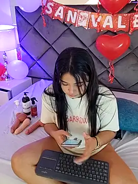 Lucia fastcollins online show from 02/12/26, 01:06