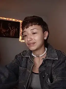 AlexxaAndRileyy online show from 02/11/26, 04:34