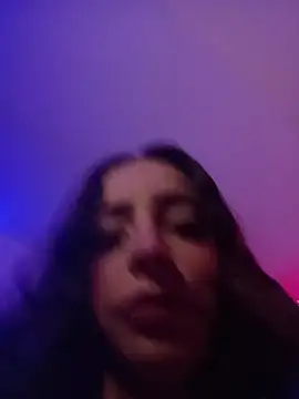 AlexxaAndRileyy online show from 06/19/26, 09:07