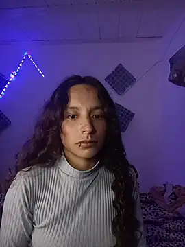 AlexxaAndRileyy online show from 08/07/26, 11:40