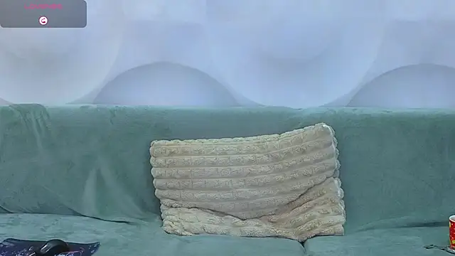 Snapshot of Sinderelka chatting on 01/14/26, 08:53 Sinderelka online show from 01/14/26, 08:53