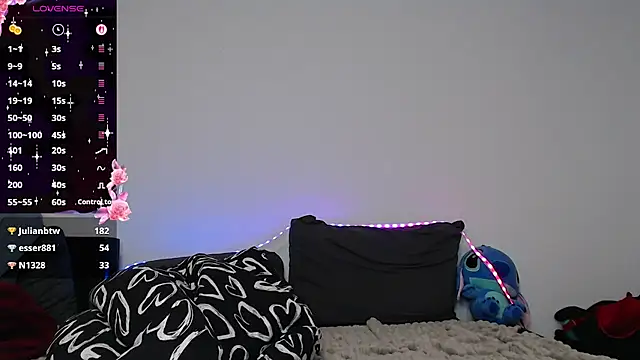 Mia lou05 online show from 07/20/26, 10:45
