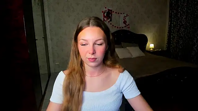 LilyBlakee online show from 02/25/26, 07:34