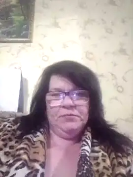 NysiOlsen online show from 04/28/26, 06:46