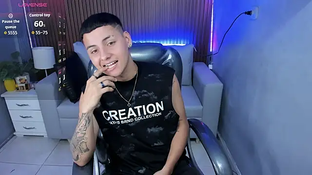 Liam9  online show from 02/25/26, 01:43