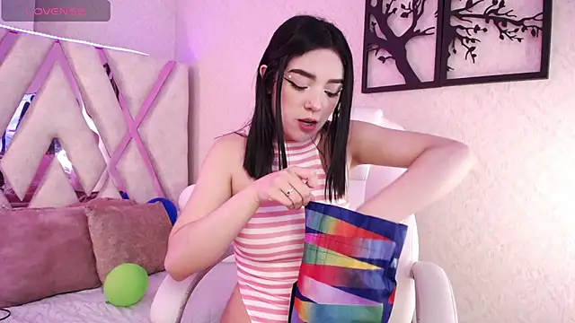 Madyson Hill online show from 04/09/26, 11:26