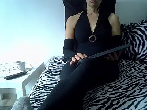 Snapshot of janehotmilf chatting on 02/07/25, 08:44 janehotmilf online show from 02/07/25, 08:44