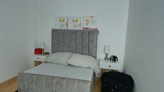 Lucy Carson  online show from 01/14/26, 03:45